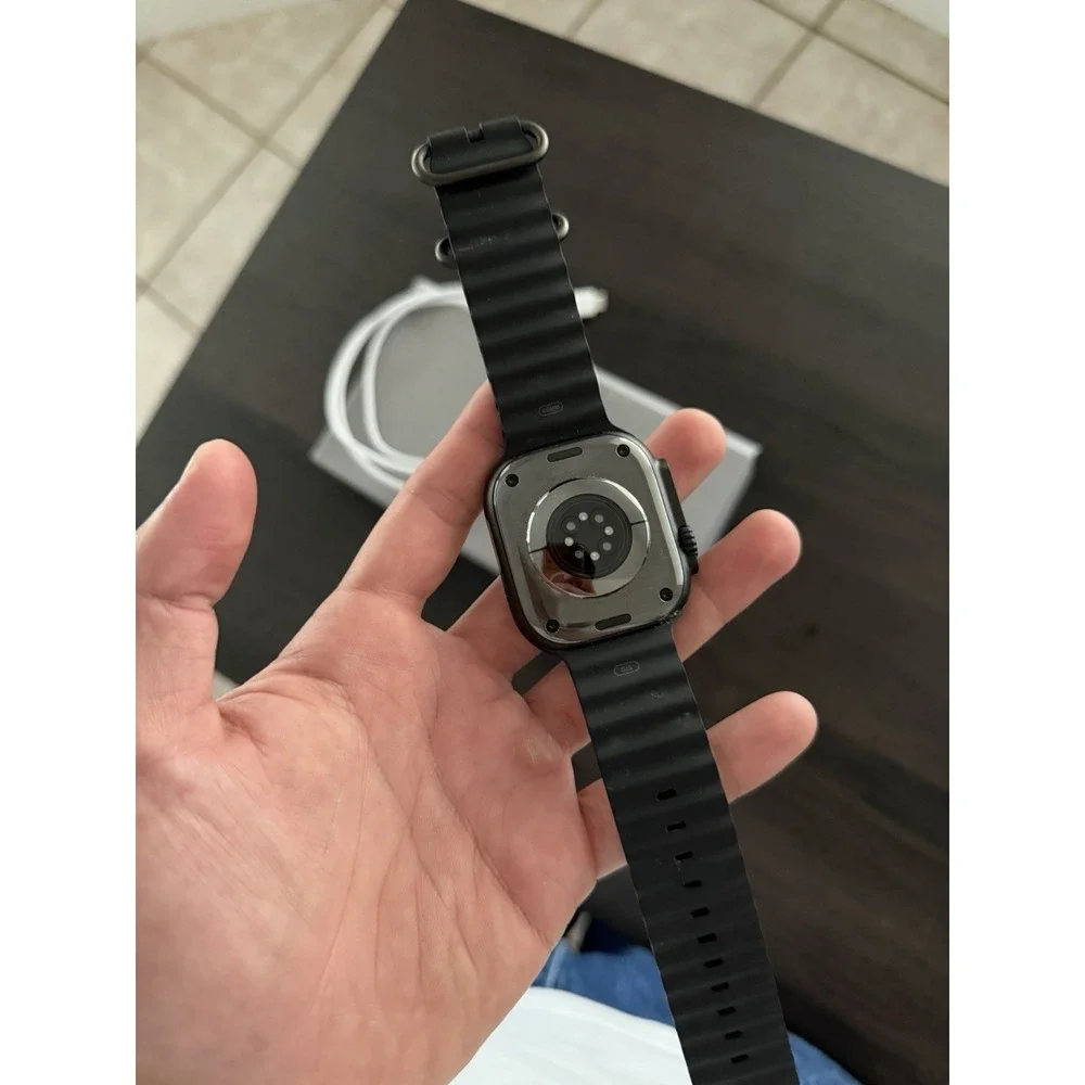 Apple Watch Ultra 3 49mm Black Titanium GPS+Cellular 64GB Alpine Loop